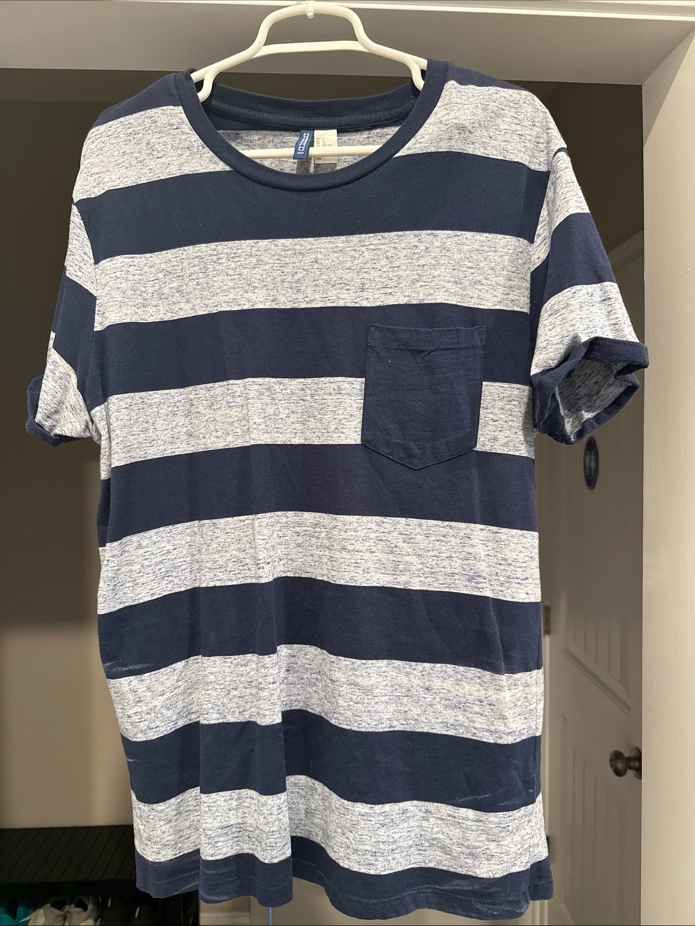 Divided Men's Pocket T-Shirt XL Navy & Gray Stripes Short Sleeves
